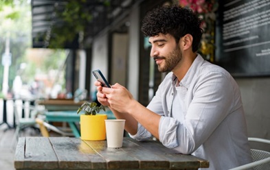 What is a Virtual Phone System? A Complete Guide.